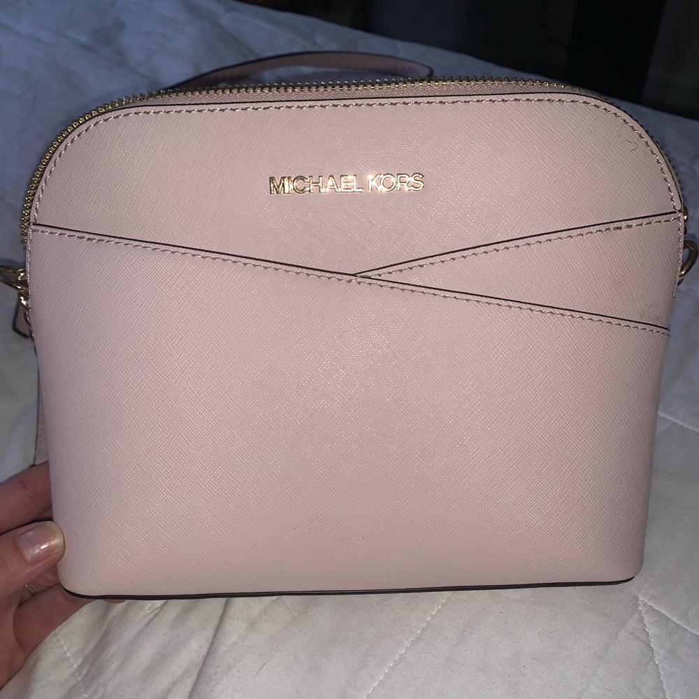 Michael Kors crossbody purse